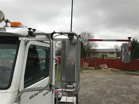 extendable mirrors for semi truck.